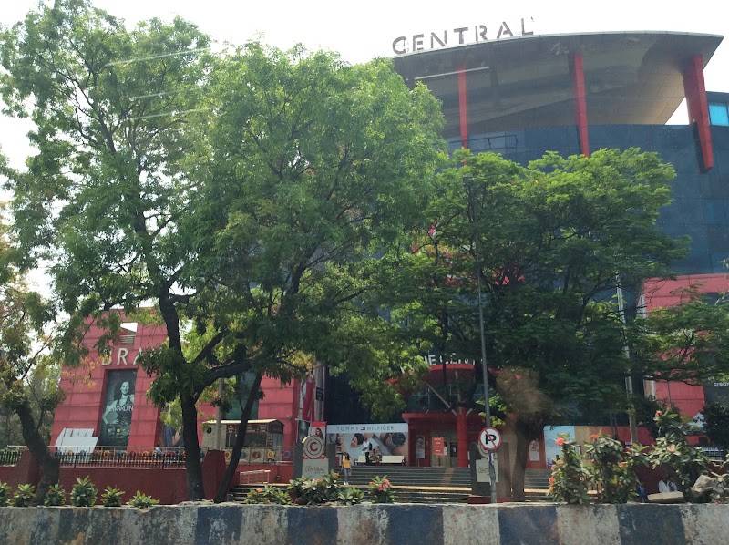 Reliance Centro
