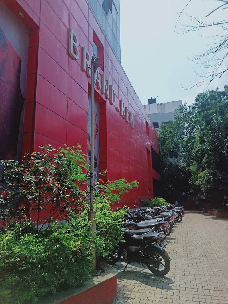 Reliance Centro