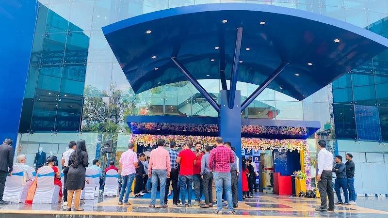 Reliance Centro