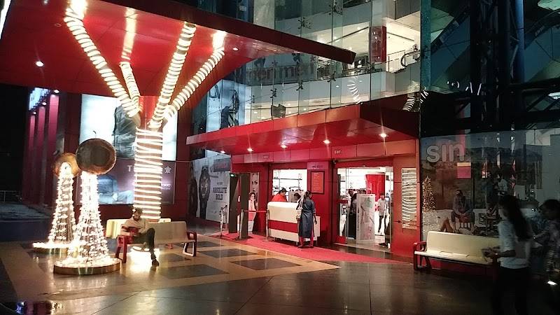 Reliance Centro